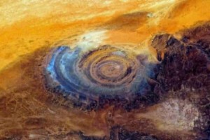 苏联地狱之门骗局（俄罗斯发现指向地狱的神秘箭头，谣言）_世界近代史 菊江历史网