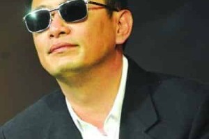 王家卫【华语电影导演、编剧、制片人】 – 人物百科