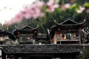 土家族建筑，，土家族建筑奇观彭家寨的介绍_民俗文化 菊江历史网