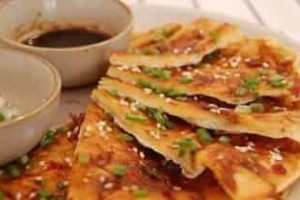 土家族饮食，土家酱香饼是土家美食的骄傲_民俗文化 菊江历史网