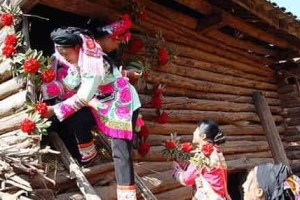 彝族的插花节是什么时候，它是怎么来的_民俗文化 菊江历史网