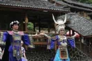 苗族服饰是什么样的苗族人们日常服饰简介_民俗文化 菊江历史网