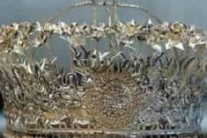 苗族民族文化，苗族人为什么喜欢佩戴银饰_民俗文化 菊江历史网