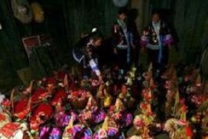 苗族婚俗简介，苗族人在婚恋过程中有何习俗_民俗文化 菊江历史网