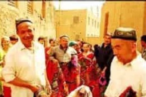 为啥说维吾尔族的婚姻充满色彩_民俗文化 菊江历史网