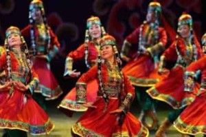 蒙古族舞蹈，蒙古民族特色的舞蹈都有哪些_民俗文化 菊江历史网