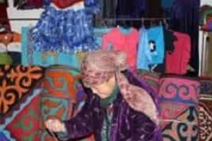 哈萨克族的柯赛绣是怎样的传统刺绣技艺 菊江历史网