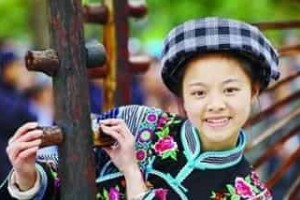 布依族服饰，服饰面料多用什么有什么特点 菊江历史网