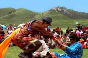 裕固族信仰什么教，裕固族的宗教信仰 菊江历史网