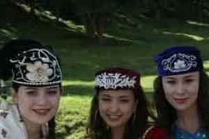 塔塔尔族的饮食习俗，塔塔尔族主食是什么 菊江历史网