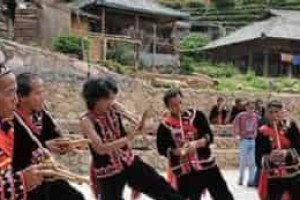 拉祜族芦笙舞是怎样跳的，有着怎样的风格 菊江历史网