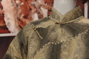 赫哲族服饰介绍，赫哲族人穿什么 菊江历史网