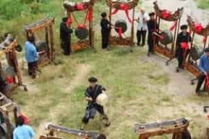 布依族乐器，布依族铜鼓是怎么发展来的 菊江历史网