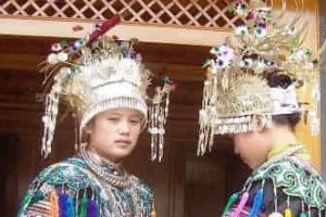 侗族服饰，侗族的辛地衣是一种什么样的服饰 菊江历史网
