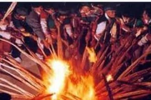 傈僳族的火把节是怎么来的，，有什么特色 菊江历史网