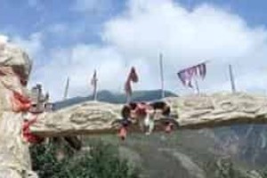 羌族白石崇拜有着怎样的历史意义 菊江历史网