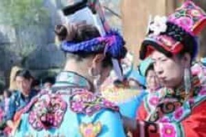 羌族服饰有着怎样的文化和特点 菊江历史网