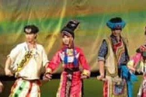 羌族服饰简介，羌族男女习惯穿什么样的衣服 菊江历史网