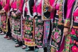 羌族服饰，羌族围腰上的图案有何意义 菊江历史网