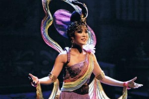 邹芮【中国歌手】 – 人物百科