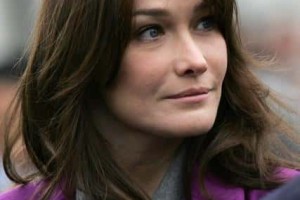 卡拉·布吕尼【意大利女演员】 – 人物百科