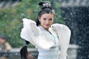 万死不辞的主人公是谁 貂蝉（愿意参与权谋相当勇敢）_三国历史 菊江历史网