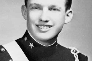 唐纳德·特朗普【第45任美国总统，企业家、房地产商人、电视人、德裔美国共和党籍政治家】 – 人物百科