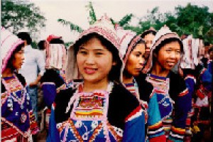 基诺族服饰有什么特色？基诺族服饰文化简介_民俗文化 菊江历史网