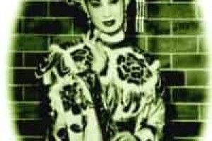 邝健廉【艺名红线女，著名粤剧演员，人称女姐】 – 人物百科