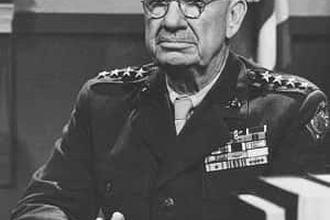 霍兰德·史密斯【美国陆战队上将,美国现代两栖作战之父】 – 人物百科