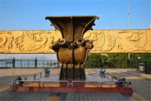 四羊方尊是干嘛用的（四羊方尊的艺术价值，用来祭祀）_乡村野史 菊江历史网