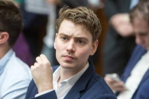 尤安·布莱尔简介（英国前首相长子，长相英俊37岁成亿万富翁）_世界近代史 菊江历史网