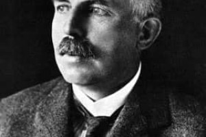 欧内斯特·卢瑟福【英国物理学家,发现放射性元素的衰变和提出原子有核模型】 – 人物百科