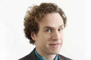 拉菲·斯波【英国男演员】 – 人物百科