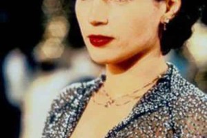 朱丽娅·奥蒙德【英国女演员】 – 人物百科