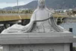 紫式部和清少纳言，紫式部源氏物语_世界古代史 菊江历史网