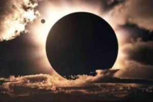 周天子有多胆小？居然被日全食吓到迁都_稗官野史 菊江历史网