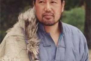 关新伟【中国内地影视演员，话剧演员】 – 人物百科