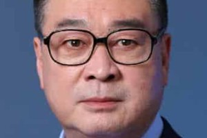 陈逸恒【中国内地男演员、导演】 – 人物百科