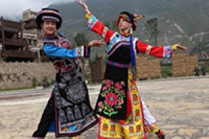 羌族服饰的来历是什么？羌族服饰意义简介_民俗文化 菊江历史网