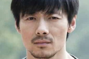 祖峰【中国内地影视男演员，导演】 – 人物百科