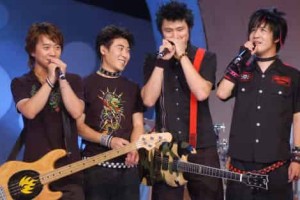 花儿乐队【中国内地摇滚乐队，由大张伟、王文博、郭阳、石醒宇组成】 – 人物百科