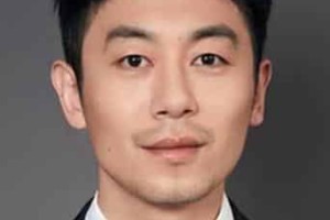 朱亚文【中国内地影视男演员】 – 人物百科