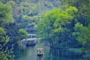 中国的清明节为何有扫墓的传统，除了祭祖还有什么_民俗文化 菊江历史网