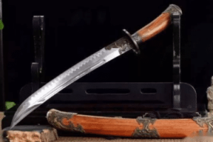 五枚合短刀有何特别之处，外形堪称艺术品_民俗文化 菊江历史网