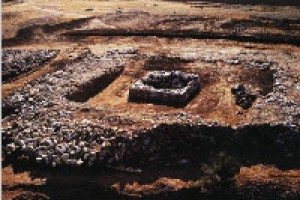 牛河梁遗址有怎样的地理位置？牛河梁遗址的历史地位_民间艺术 菊江历史网