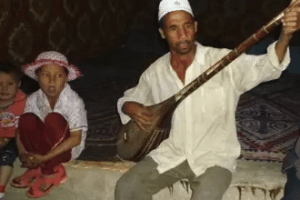 什么是多朗热瓦普，是个什么样的乐器_民俗文化 菊江历史网