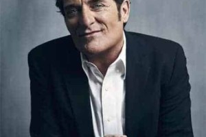 金·寇兹【加拿大男演员、制片人】 – 人物百科