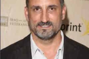 迈克尔·帕帕约翰【美国男演员、制片】 – 人物百科