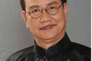 潘志文【中国香港男演员、邵氏艺人、无线电视艺员、播音员、人称潘翁】 – 人物百科